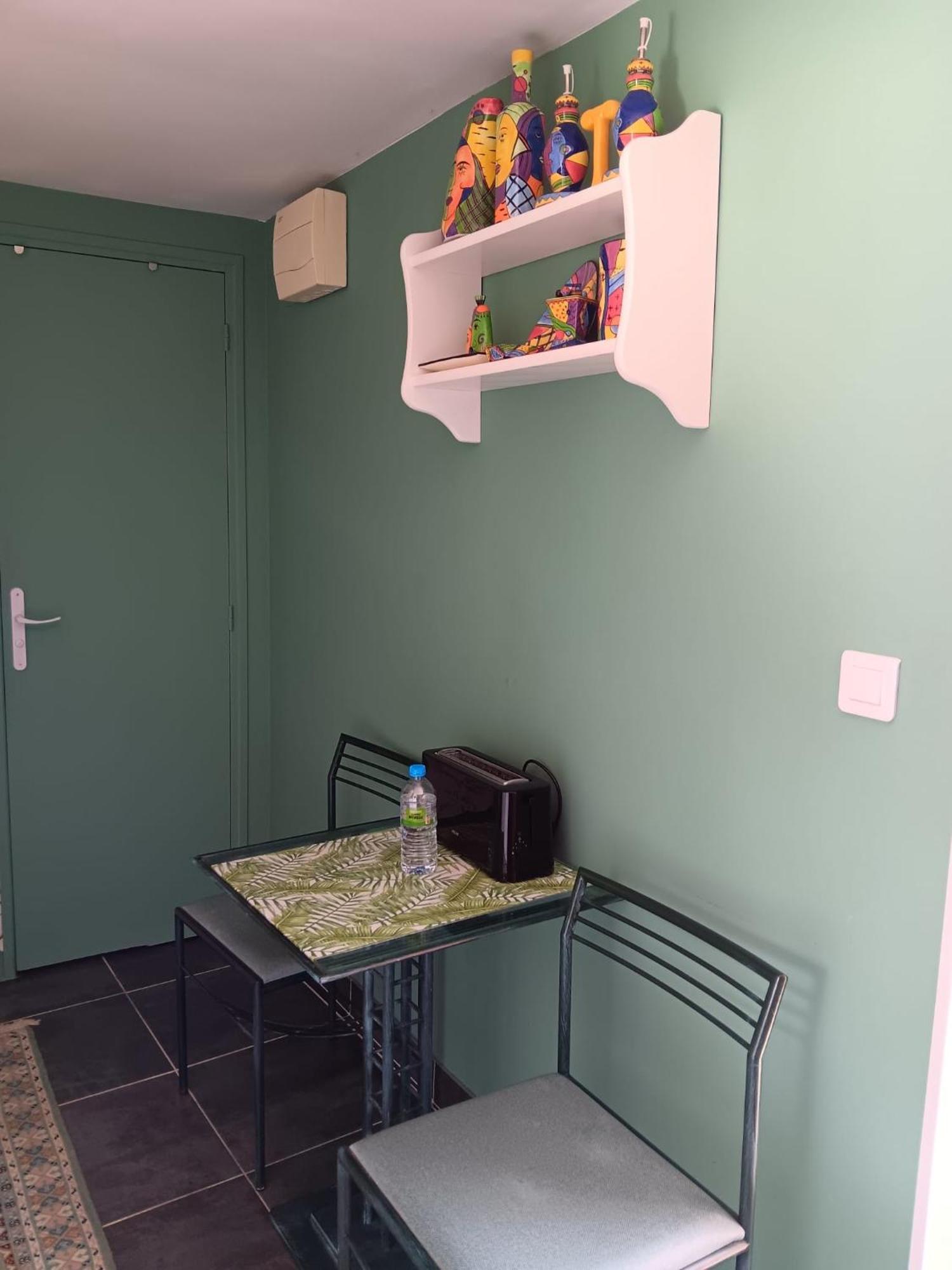فندق Chez Vladimir Criquebeuf-en-Caux المظهر الخارجي الصورة